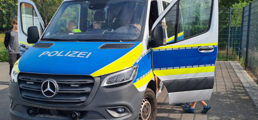 Besuch bei der Polizei Besuch bei der Polizei