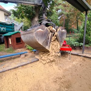 SpielsandLieferung mit Hilfe des Fördervereins